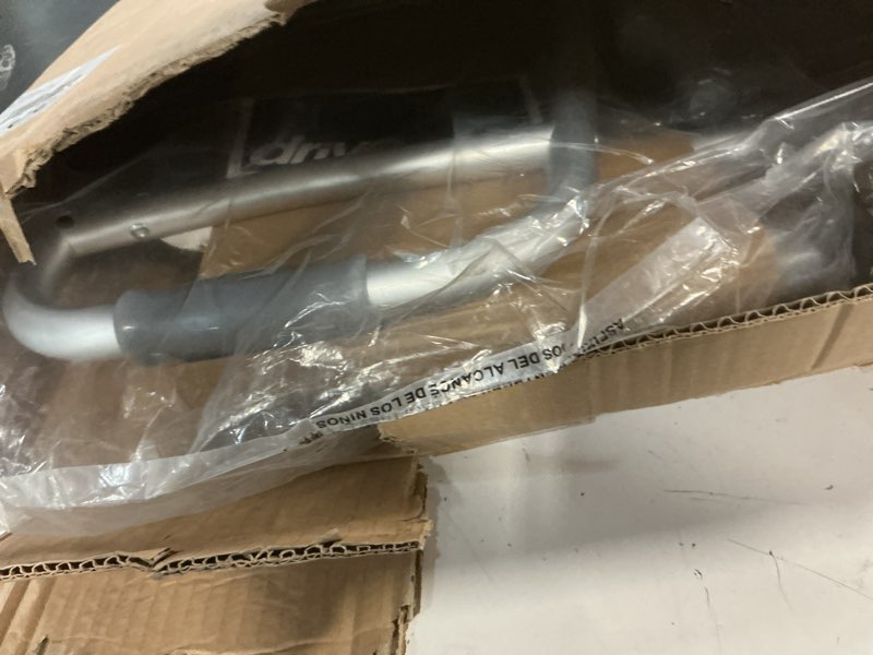 Condition photo showing New/Like New for Walker Adlt 2but w/5 whl.1/ea