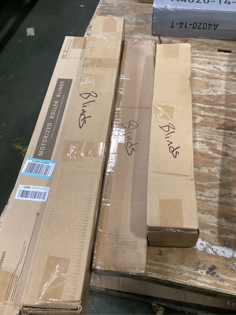 https://lotting-media.assets.bidfta.com/lotting_58dac9bb-f700-4453-81ce-b10cdd6cc11a