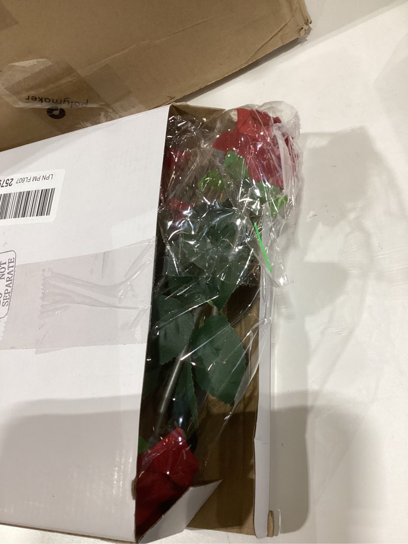 Condition photo showing New/Like New for Yexiya Red Rose Flower Pens Rose Ballpoint Pen Bulk Artificial Flower Pen for Wedding Christmas Valentine's Day Halloween Signing Pen for Office Classroom School Supplies Party Desktop Decor (16 Pcs)