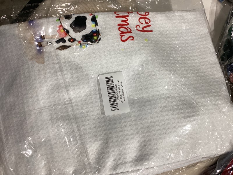 Condition photo showing Good Condition for Fleece Navidad Funny Christmas Alpaca Kitchen Towels, Llama Gifts Dish Tea Towels, FA La La Llama Christmas Santa Animal Decorative Hand Towel for Bathroom Kitchen, 16x24 Inch Fleece Alpaca Casual