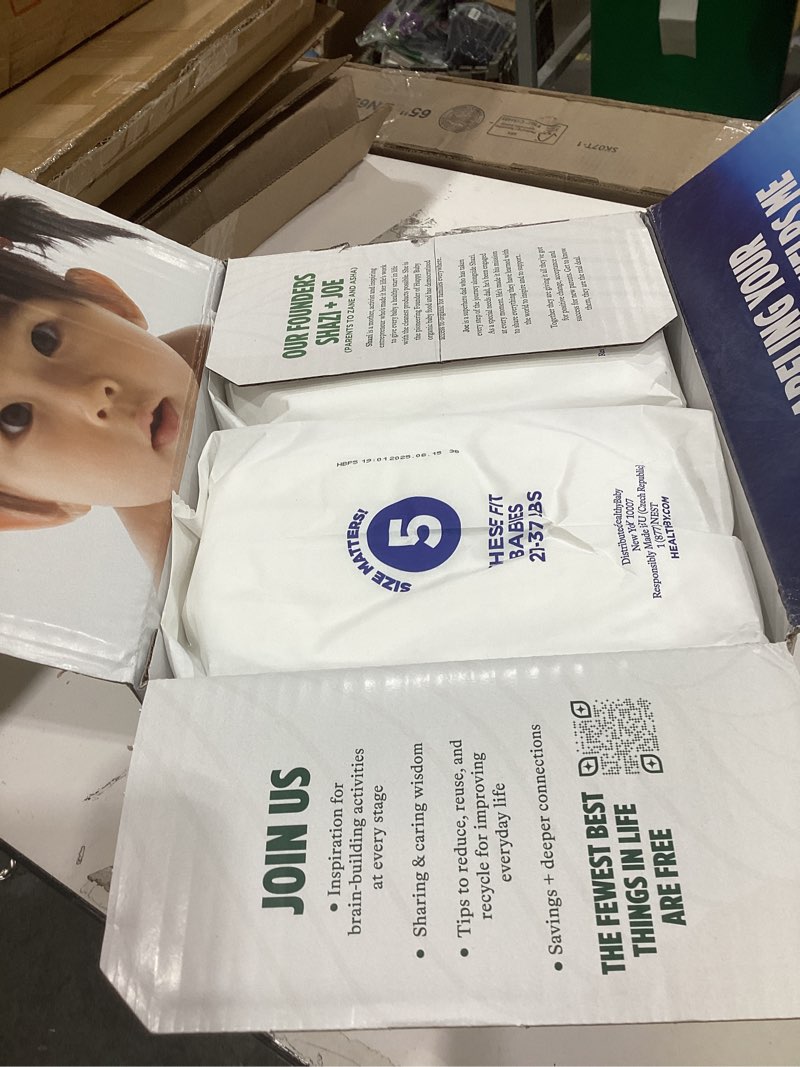Condition photo showing New/Like New for smartypants pull up style diapers | ewg verified safe & plant-based | quilted 360 waistband, super absorbent for overnight leak protection | training pants by healthybaby | size 5 (38 count) size 5 (27-37 pound)