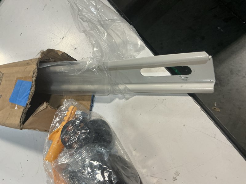 Condition photo showing Good Condition for mini split wall mounting bracket – heavy duty condenser wall mount rack for 7000-12000 btu air conditioner units, outdoor split system support bracket, max load 400 lbs fits 7000–12000 btu