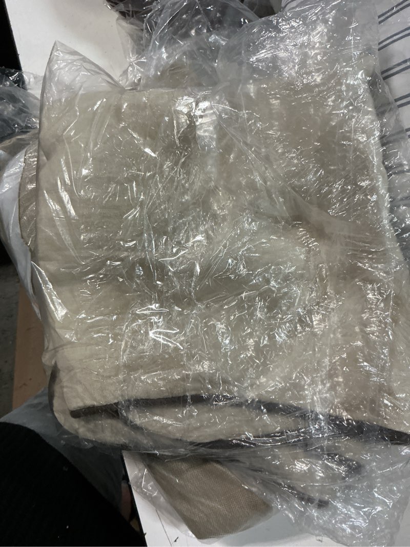 https://lotting-media.assets.bidfta.com/lotting_59016db8-f516-406e-a9d3-aebc04948719