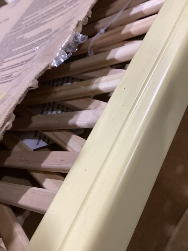 Condition photo showing Good Condition for evenflo expansion walk-thru room divider baby gate (natural wood)