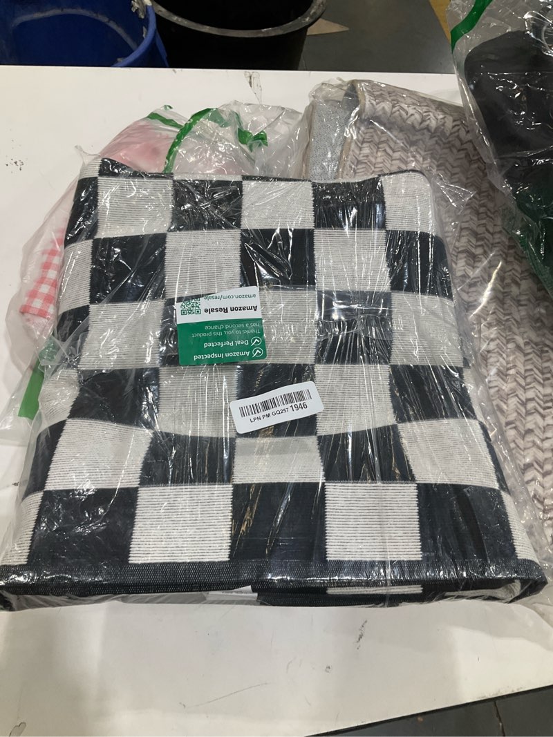 Condition photo showing Good Condition for seavish checkered rug, 3x5 ft black and white outdoor rug cotton woven washable moroccan checkerboard rugs reversible layered floor mat for front door bedroom entryway porch patio dorm 3 ft x 5 ft black and white checkered