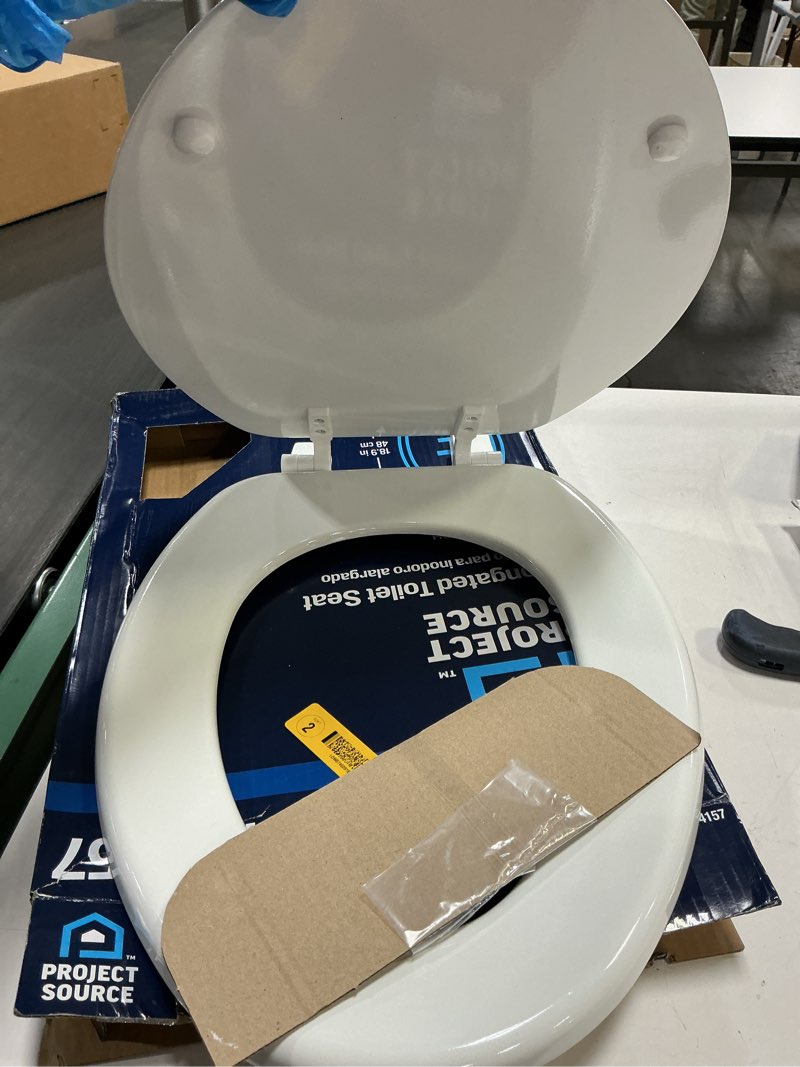 Condition photo showing Good Condition for Project source elongated toilet seat