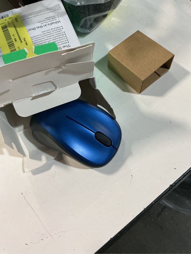 Condition photo showing Good Condition for onn 6-button wireless mouse, ergonomic, 6 buttons, 2.4ghz, black