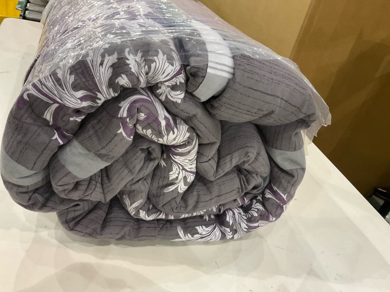 Condition photo showing New/Like New for Duvet Bed Cover, King, Purple Print