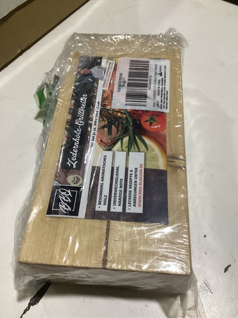 Condition photo showing Good Condition for bigger 12 pk, cedar planks for grilling salmon,11"x 5.5" better smoking, add best smoky flavor to salmon, veggies, restaurant quantity 11''x 5.5''