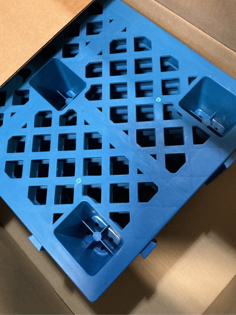Condition photo showing Good Condition for briwooody 6 pcs plastic pallet lightweight nestable polyethylene pallets 23.6" x 15.8" x 3.9" interlocking storage pad with breathable grids for basement restaurant kitchen supermarket (blue) blue 6
