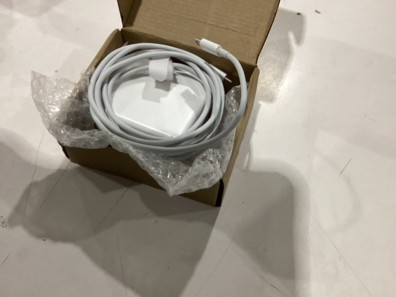 Condition photo showing New/Like New for Similar to stock photo one cord and wall charger only iPhone 17 16 Charger Fast Charging,Apple iPhone USB C Fast Charger Block,6FT Type C USB C to C Woven Cable Cord for iPhone 17/17 Pro Max/17 Pro/Air/16 Pro Max/16 Pro/15 Pro Max,iPad Pro/Air/Mini