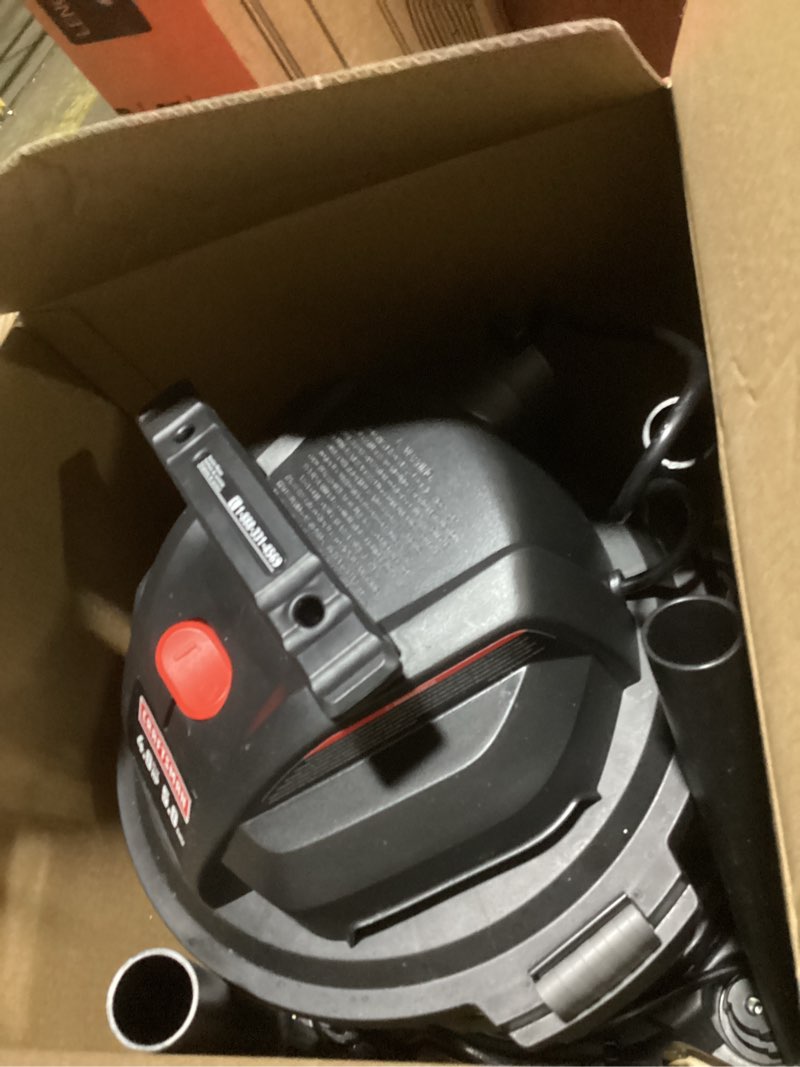 CRAFTSMAN 5-Gallon 4 HP Corded Wet/Dry Shop Vacuum with Accessories Included