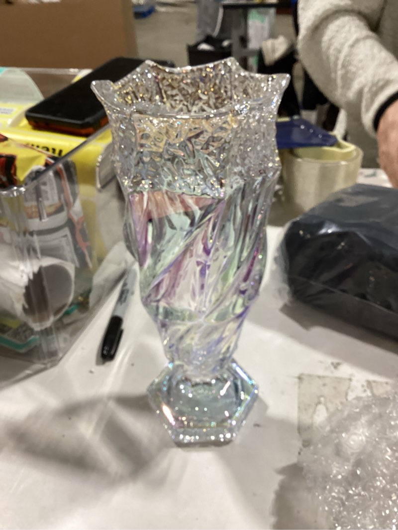 Condition photo showing Good Condition for Glass Flower vase 2.4lb 9.5inch,Bohemian Style, for Centerpieces,Wedding,Home Decor Glass Vase (Sparkling)