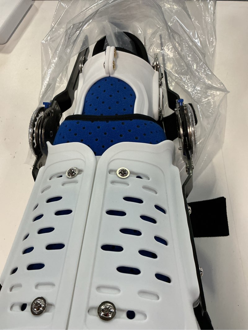 Condition photo showing Good Condition for knee brace for post-op immobilization & stabilization, adjustable collateral bars, widely used in us hospitals, mid-range all (knee brace)