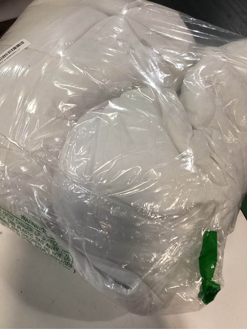 Condition photo showing Good Condition for easeland twin size mattress pad pillow top mattress cover quilted fitted cooling protector single cotton top 8-21" deep pocket (39x75 inches, white) white twin