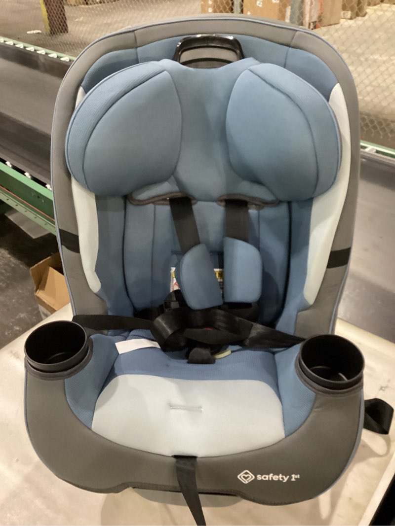 Safety 1st Grow and Go All-in-One Slim Convertible Car Seat, Rear Facing, 5-40 lbs, Forward Facing (