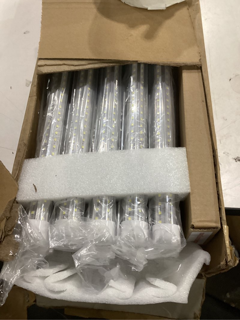 Condition photo showing New/Like New for (not tested)10pack 4ft led shop light - 50w 8000lm 6500k linkable clear cover t8 led tube light for workshop, warehouse, basement - plug and play