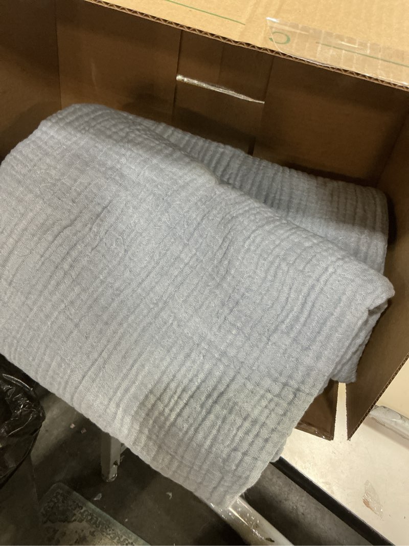 Condition photo showing Good Condition for EMME Cotton Muslin King Blanket Bed Layering Bedspread Coverlet Breathable Gauze Soft Lightweight Blankets (Heather Dusty Blue, 108"x90") King 26 - Heather Dusty Blue
