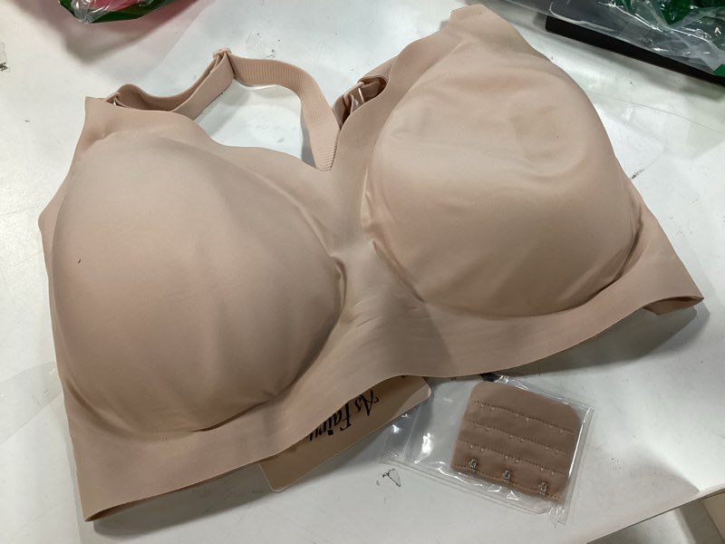 Condition photo showing Good Condition for As Fairy Wireless Seamless Pumping Bra Hands Free Nursing Bra Wirefree Comfort Wearable Breast Pump Brass X-Large Plus Nude