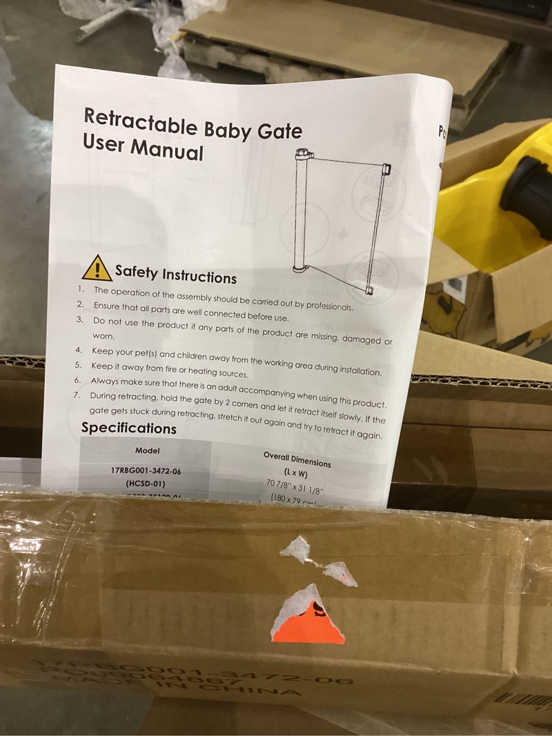retractable baby gate
