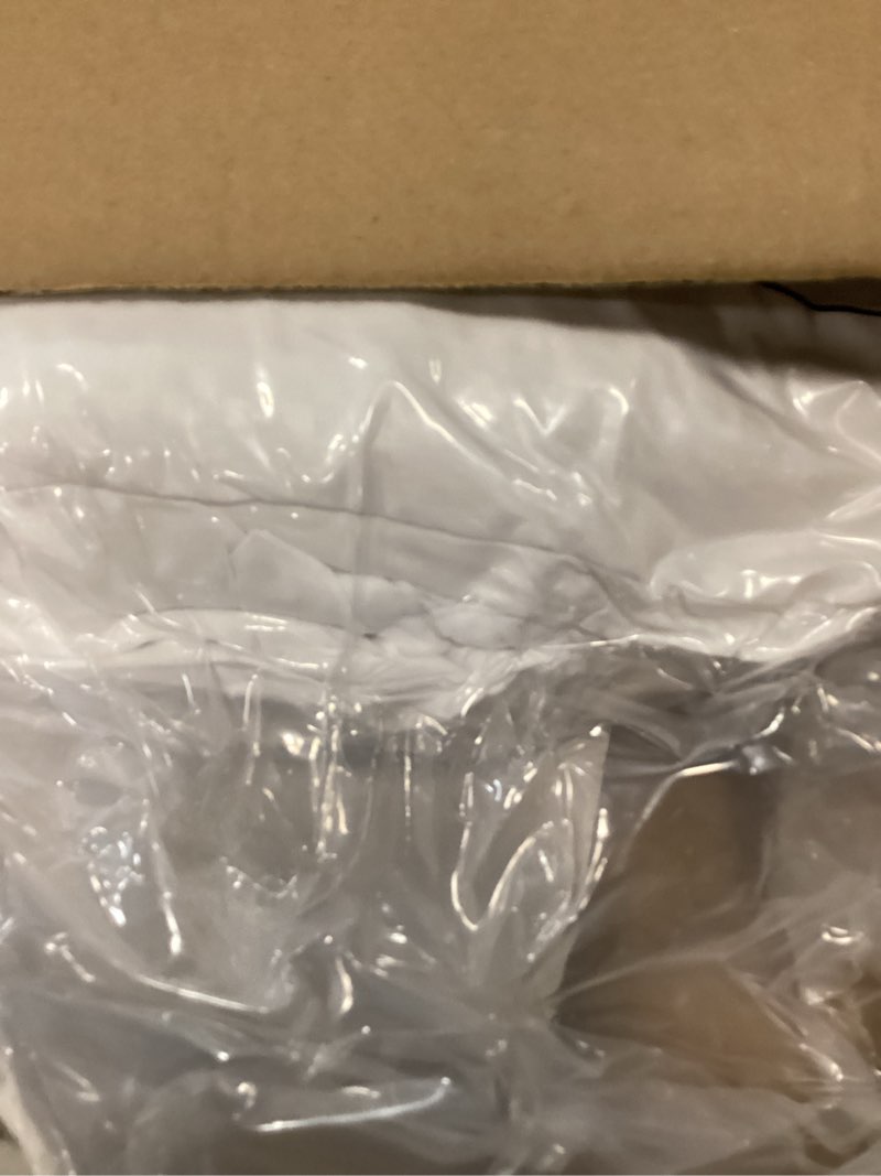 Condition photo showing New/Like New for matbeby queen size mattress pad - cooling breathable mattress topper, quilted fitted mattress protector, pillow top mattress cover with 8-21" deep pocket, soft, machine washable, white, 60x80 inches white - checkered queen