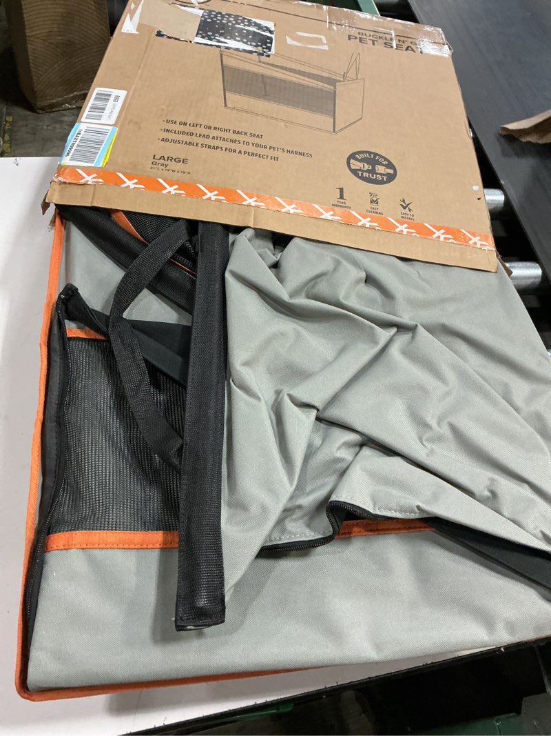 Condition photo showing Good Condition for k&h pet products buckle n go dog car seat for large dogs, waterproof fabric, breathable mesh sides, adjustable seat belt leash, carseat for medium to large pets, car seat cover - 21 x 19 x 19in gray large 21 x 19 x 19 inches