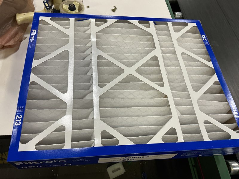 Condition photo showing New/Like New for filtrete 20 x 25 x 4 merv 13 1900 mpr aprilaire 213 replacement filter electrostatic pleated air filter