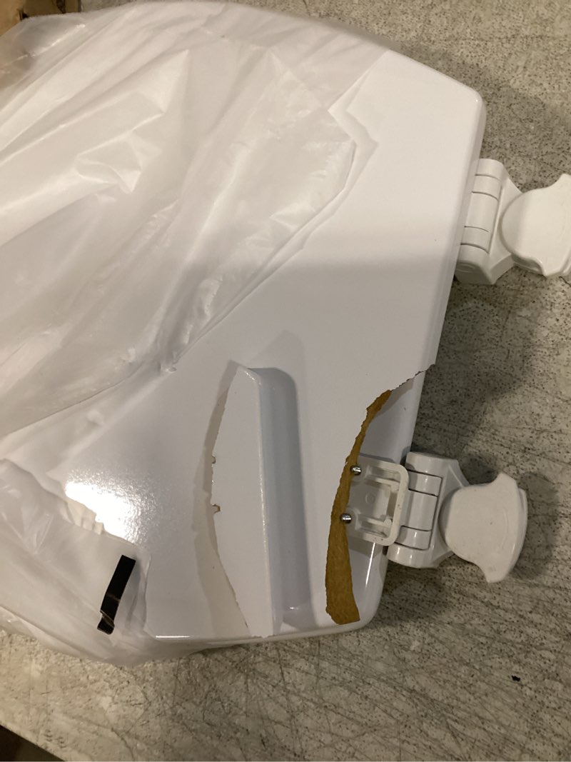 Condition photo showing As Is for bemis 500ec 390 toilet seat with easy clean & change hinges, 1 pack round, cotton white