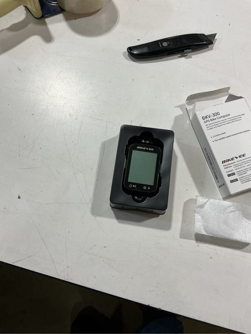 Condition photo showing Good Condition for gps bike computer wireless cycling computer with auto backlight, bicycle speedometer odometer, waterproof gps speed tracker for road mountain bikes black-a?standard mount?
