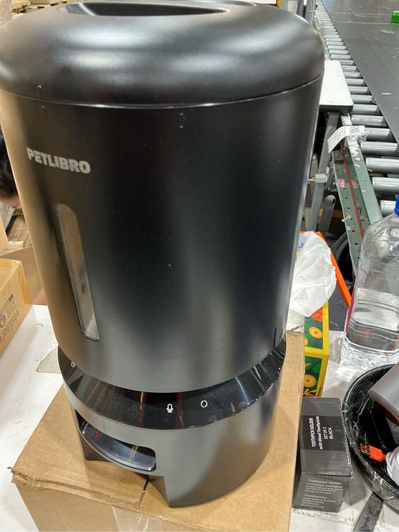 Condition photo showing Good Condition for petlibro automatic cat feeder, 5g wifi automatic dog food dispenser with freshness preservation, 5l timed pet feeder with low food sensor, up to 10 meals per day, granary black black 5l-with wifi