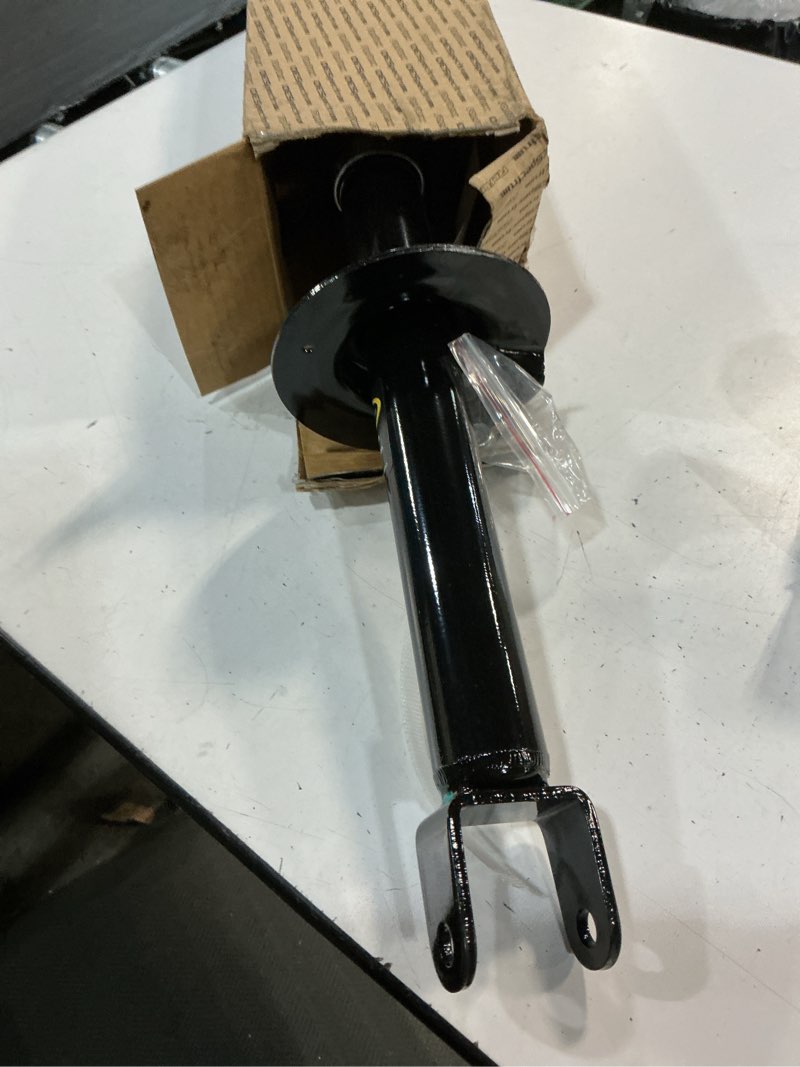 Condition photo showing Good Condition for monroe oespectrum 72984 suspension strut for honda accord