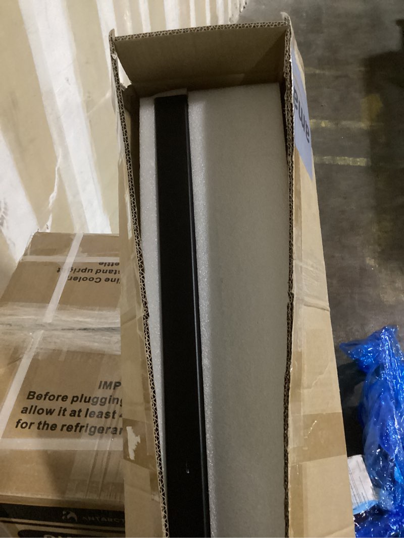 Condition photo showing Good Condition for Modern LED Linear Pendant Light, 70IN Ceiling Chandlier Light Fixtures Hanging with Remote Control 3000k-6500K Adjustable Color Temperature Island Light for Dining Room, Kitchen A-Black 70IN