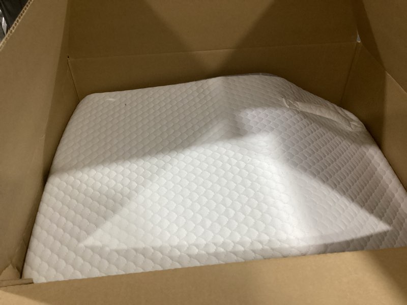 Condition photo showing Good Condition for Ebung Memory Foam Leg Elevation Pillow - Support Pillow to Raise Feet for Better Elevation, Circulation, Leg Swelling Wedge Design for Comfort and Recovery