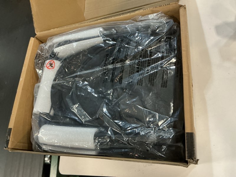 Condition photo showing New/Like New for Ergobaby Metro+ Deluxe Compact Baby Stroller, Lightweight Umbrella Stroller Folds Down for Overhead Airplane Storage (Carries up to 50 lbs), Car Seat Compatible, Empire State Green Empire State Metro+ Deluxe