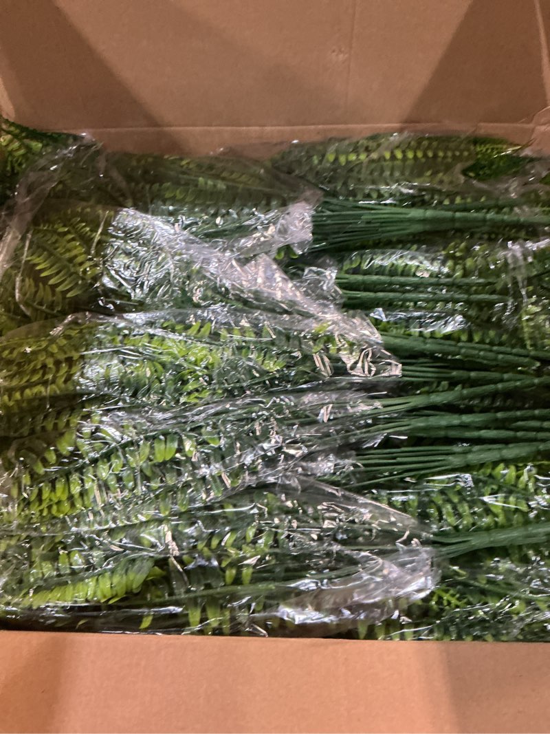 Condition photo showing New/Like New for Geosar 80 Pack 17.52'' Artificial Boston Fern Plants Bushes Plastic No Fade Fake Plants Shrubs Greenery UV Resistant Faux Boston Decorating for Patio Porch Garden Window Outdoor Decor