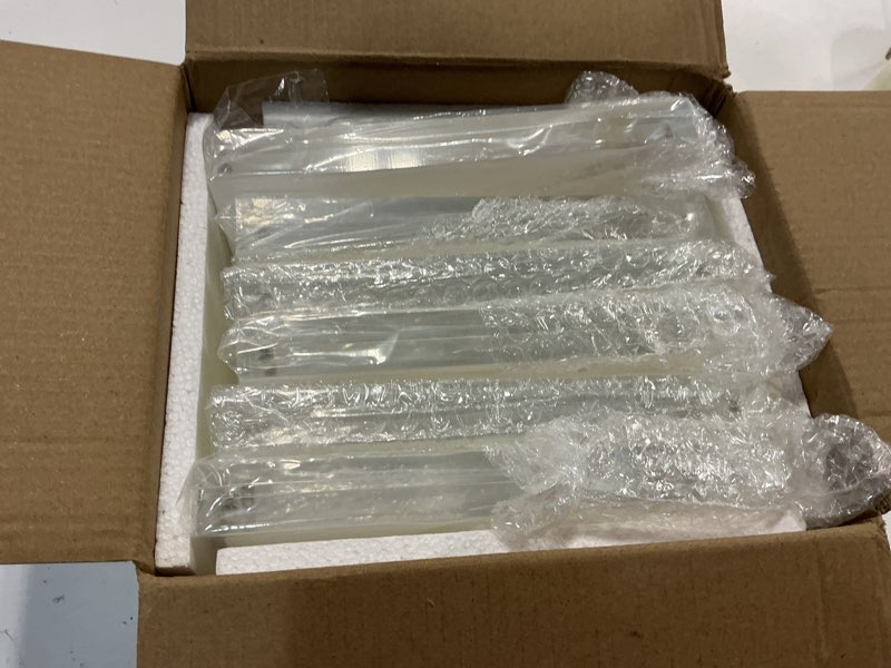 Condition photo showing Good Condition for 5x7 acrylic picture frame set of 6, 20mm thick, double-sided transparent magnetic frameless photo frame, desktop freestanding display for office or home decor 6 5x7