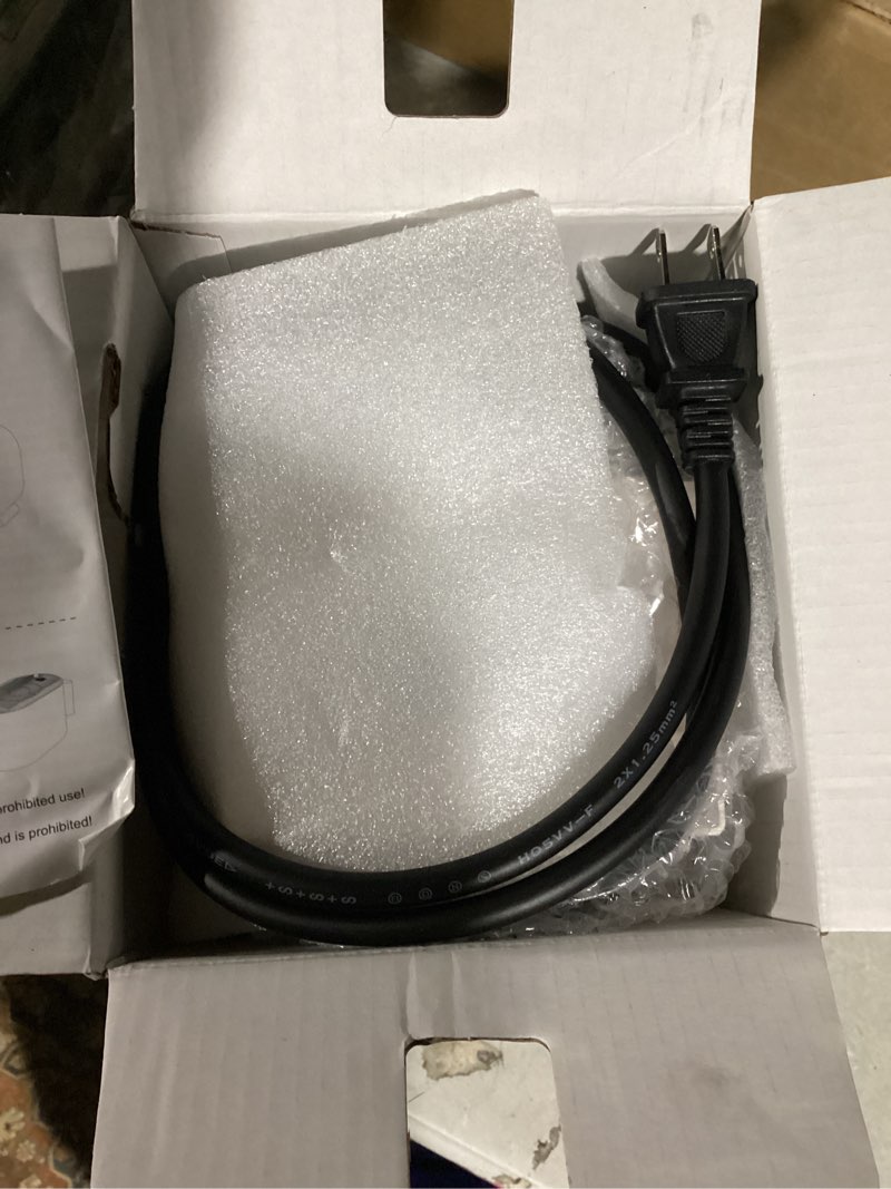 Condition photo showing Good Condition for Indoor Electric Portable Space Heater, 1200W Personal Desk Heater, Fast Quiet Heating Ceramic for Large Room,Bedroom and Office Use (White)