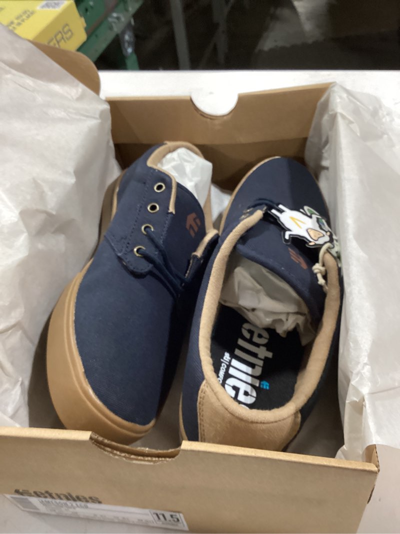 Condition photo showing Good Condition for Etnies Jameson 2 Eco Sustainable Skate Style, Reinforced Cupsole, Cushioned Feel, Everyday Sneakers, Vegan 11.5 Navy/Gum/Gold