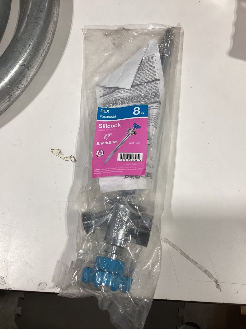 Condition photo showing Good Condition for sharkbite 8-in l x 1/2-in pex brass anti-siphon frost resistant multi turn sillcock