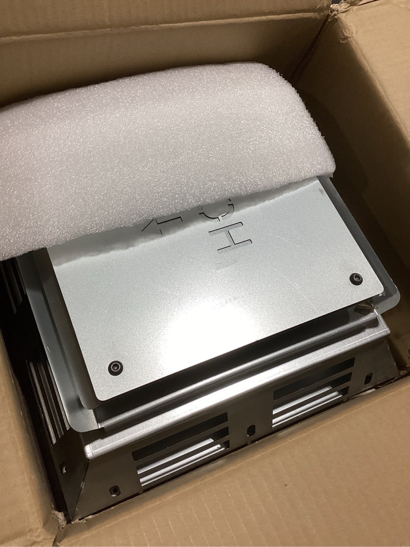 Condition photo showing Good Condition for 46dva-hc horizontal square termination cap, 4" x 6 5/8" direct vent - for direct vent gas stoves or fireplaces, twist lock construction