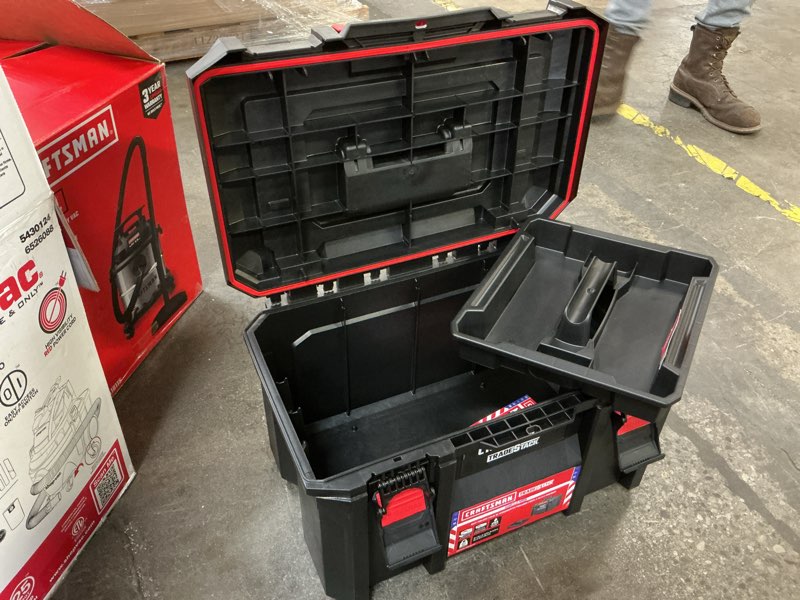 Condition photo showing New/Like New for CRAFTSMAN TRADESTACK 21.625-in W x 12.125-in H x 14.625-in D Black