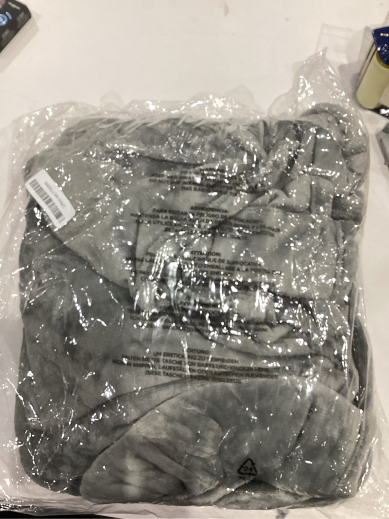 Condition photo showing Good Condition for Electric Heated Blanket Twin Size 62”x84”,Soft Warmth Cozy with 5 Heating Settings 10 Hours Auto-Off, One Touch Operation, Easy Care, Machine Washable, Light Gray 11-light Gray Twin(62" x 84")