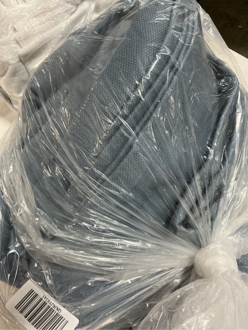 Condition photo showing New/Like New for luxury organic cotton bed blanket, king/cal king, mineral