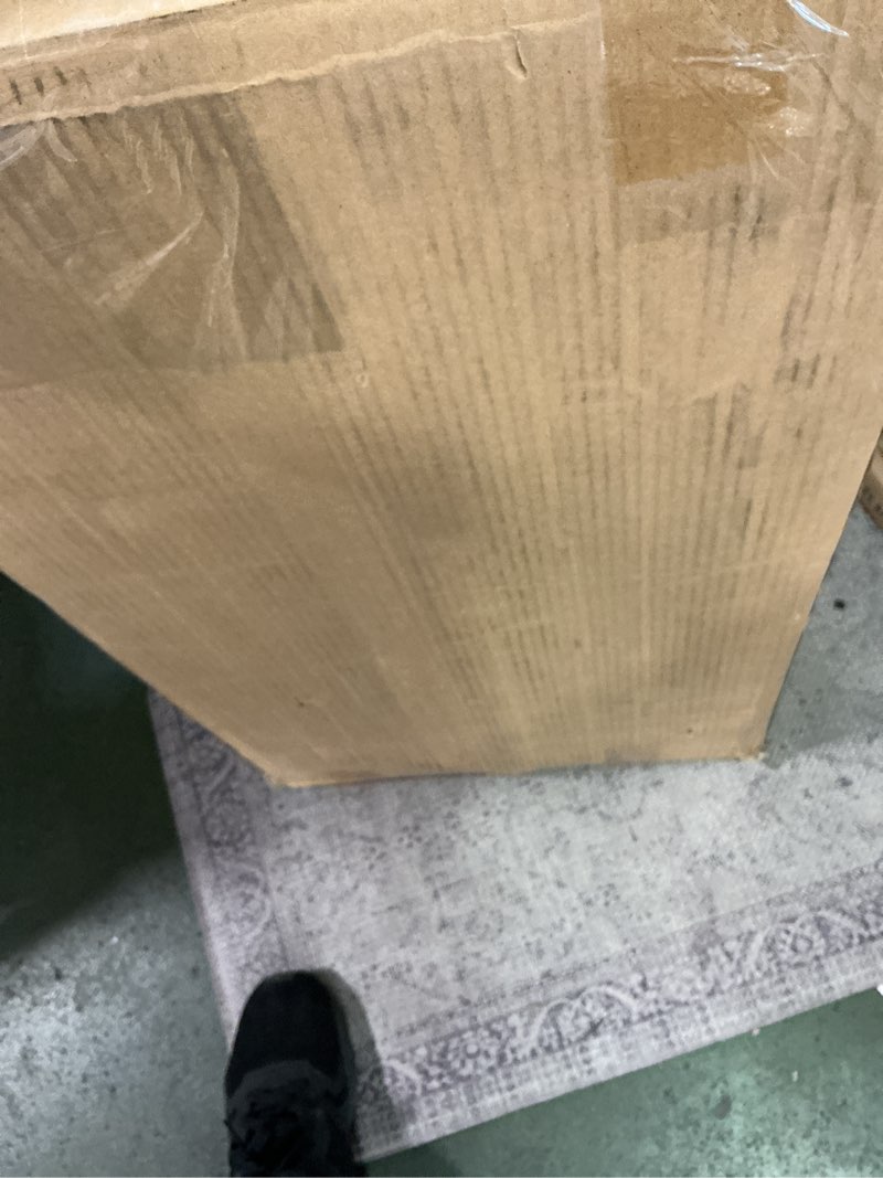 https://lotting-media.assets.bidfta.com/lotting_59d0b198-f137-491a-9548-7a540cc1cb45
