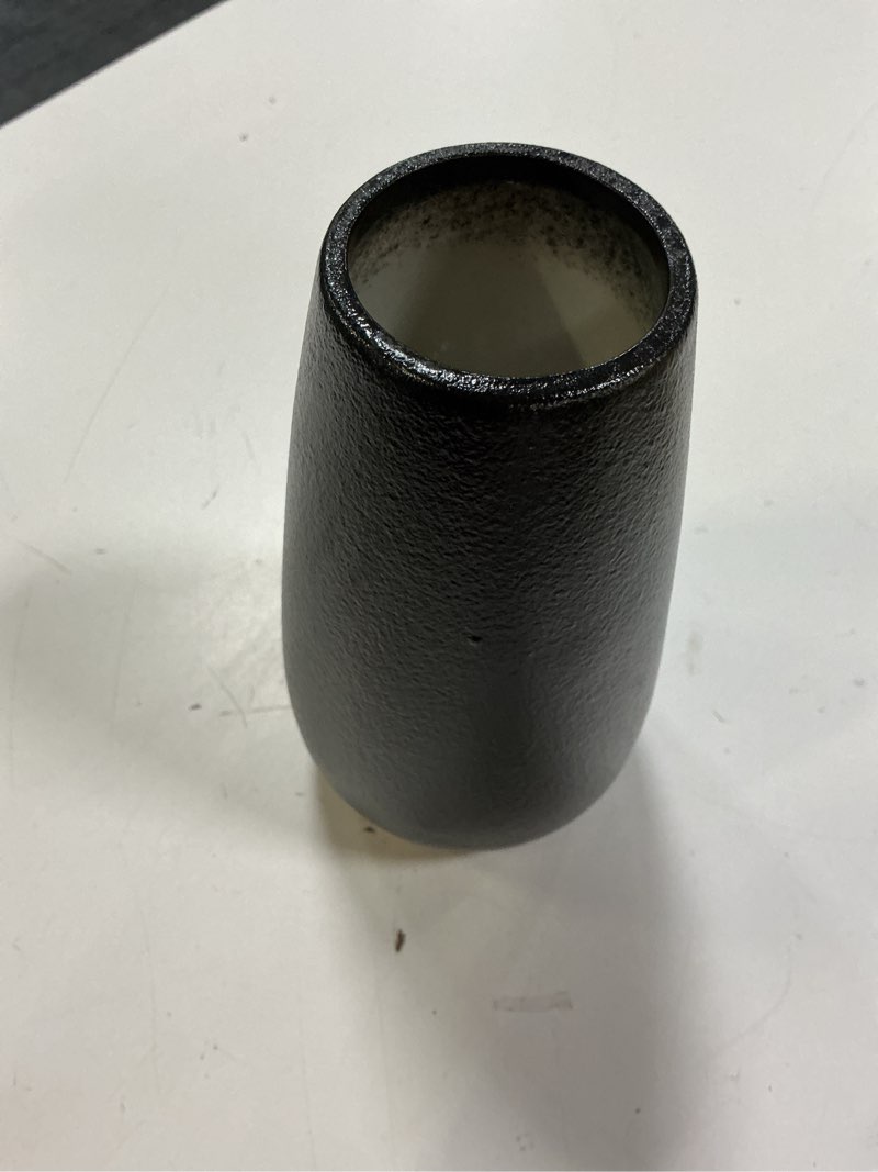Condition photo showing Good Condition for black ceramic vase, modern flower vase for home decor - cute vase for pampas grass - desk aesthetic room decor - living room - dining table - farmhouse - office - bedroom - kitchen shelf