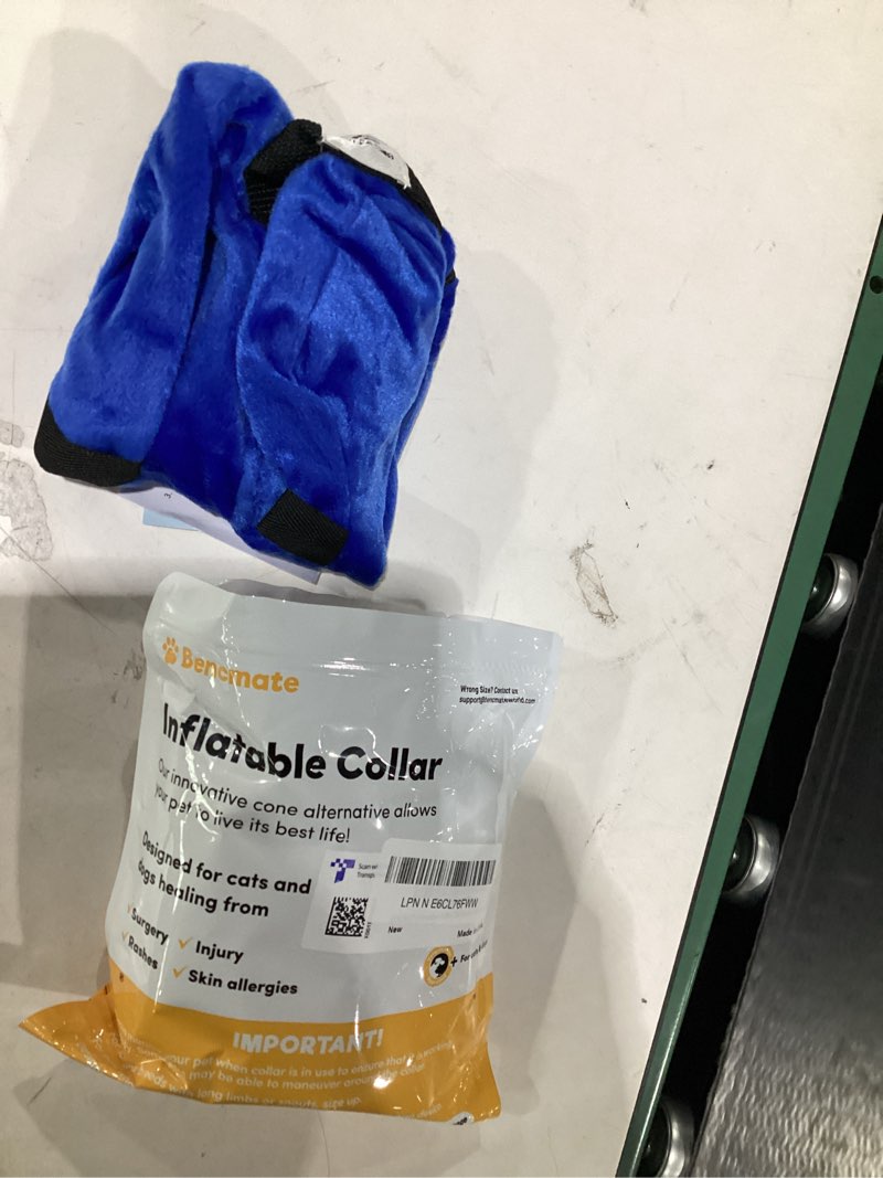 Condition photo showing Good Condition for bencmate inflatable dog cone collar alternative, soft dog cone for small medium large dogs and cats, neck recovery ecollar donut collar after surgery (medium, blue) blue medium [neck:7"-11"]