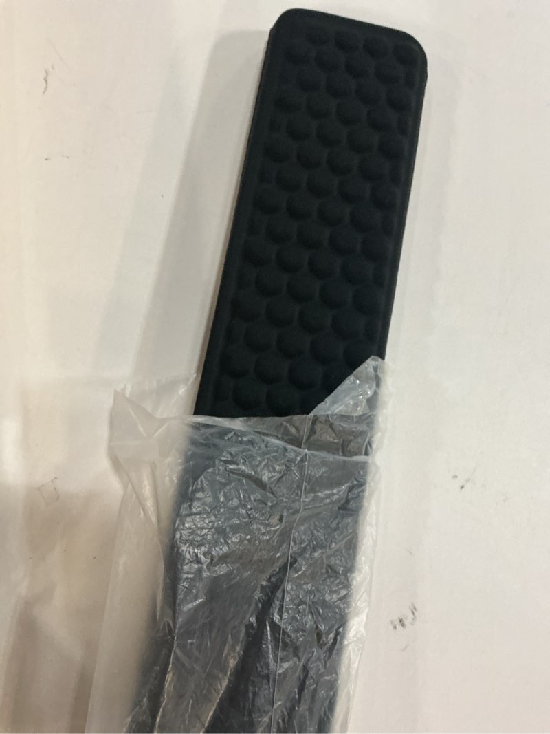 Condition photo showing New/Like New for mekass l-shaped desk elbow pad for desk, memory foam elbow support padding with non-slip, ergonomic desk edge cushion, wrist comfort support for office home 2 pcs (hexagon black) hexagon black l-shaped 15.1in × 3.5in