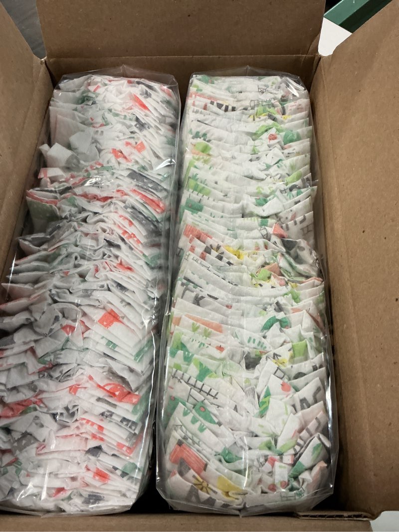 Condition photo showing New/Like New for (size 2)the honest company comfort dry disposable diapers for sensitive skin, hypoallergenic, fragrance-free, multi-colored giraffes + barnyard babies, club box, size 2 (12-18 lbs), 72 count size 2 (72 count) multi-colored giraffes + barnyard babies