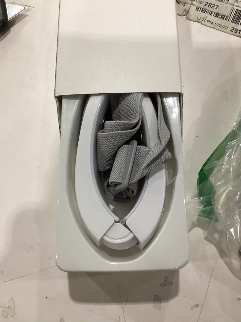 Condition photo showing Good Condition for Intelligent Electric Double Chin and V-Shaped Face Machine with 8 Modes & 15 Adjustable Intensities - Women's V-Face Device - White