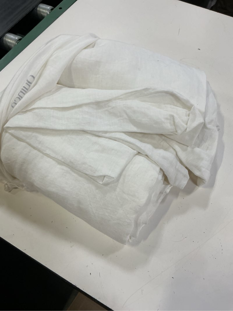 Condition photo showing Good Condition for european linen duvet cover, full/queen, white